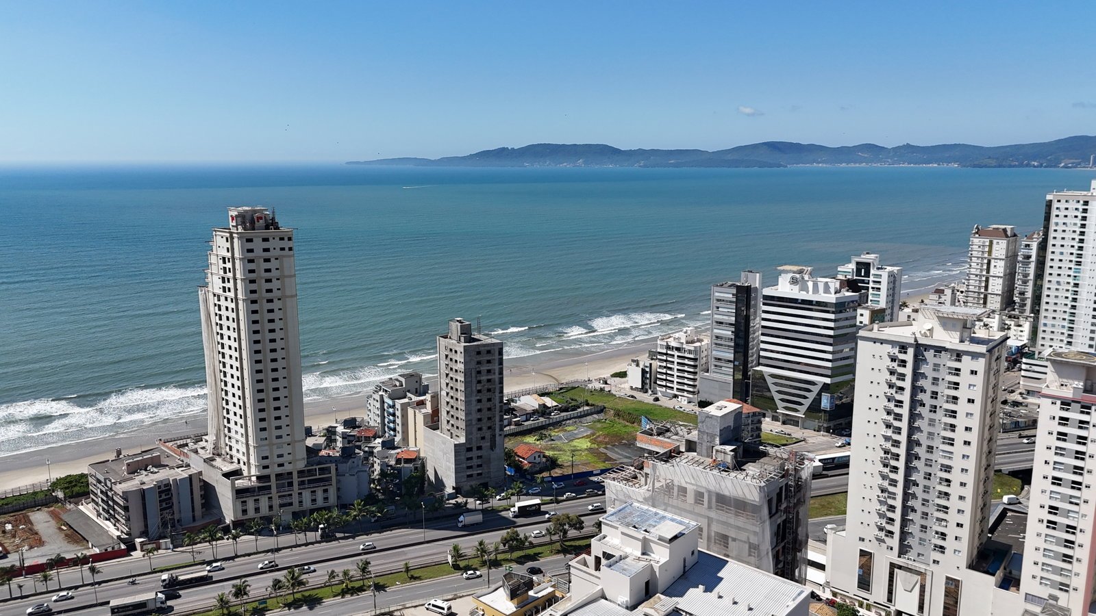 Apartamento Torres do Caribe Itapema (SC) – ABC.INC