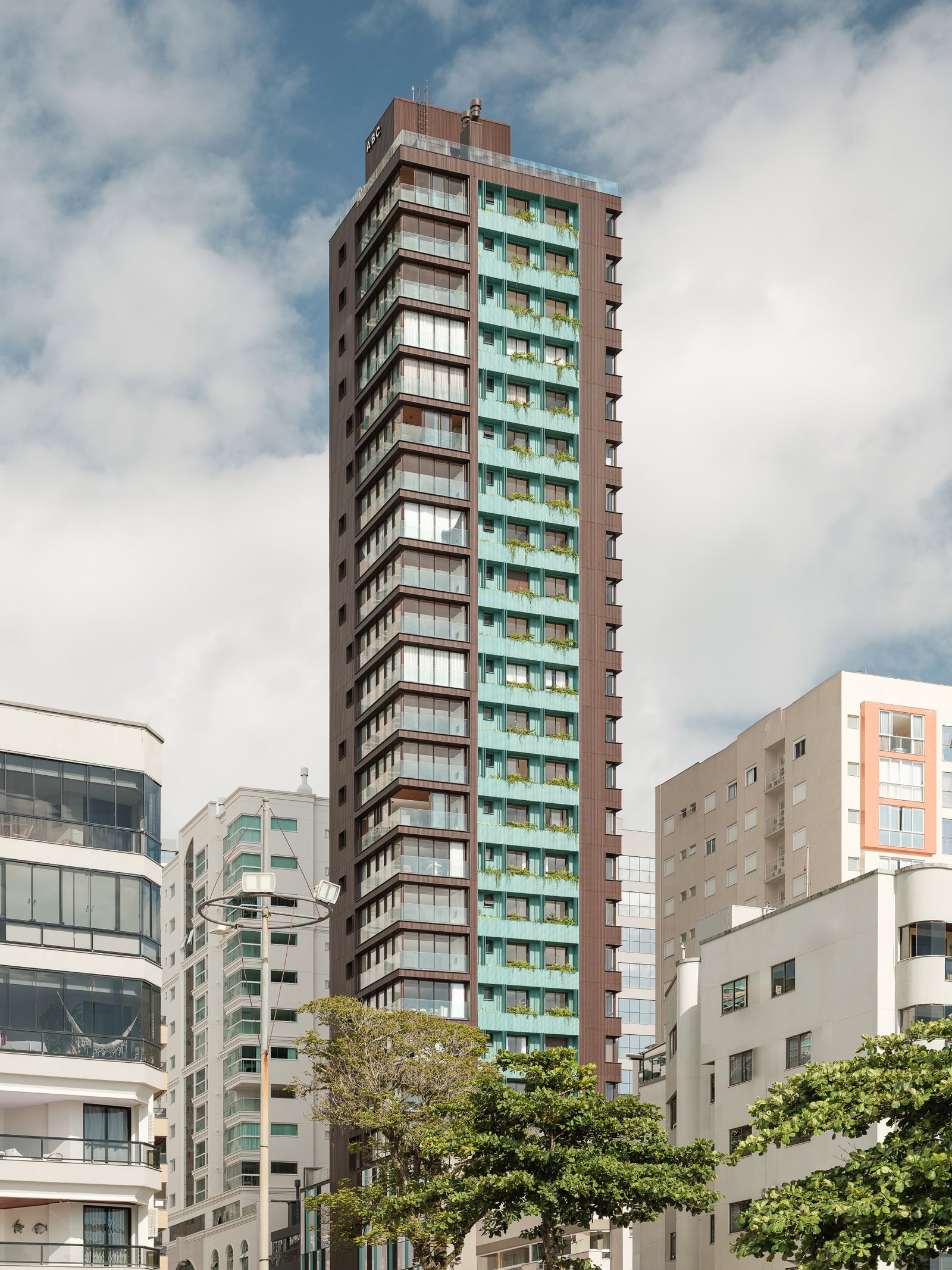 Apartamento 143 Mayfair Itapema (SC) – ABC.INC