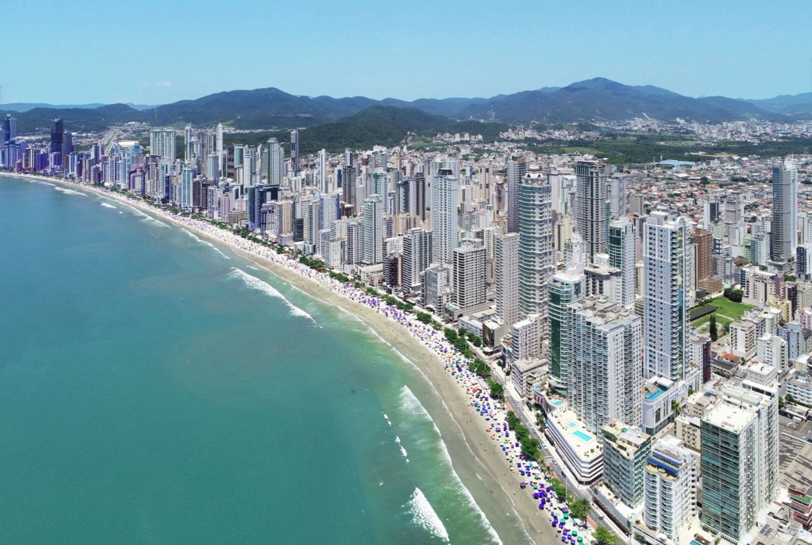 Apartamento La Belle Tour Residence Itapema (SC) – AG SANTÉ & ROSECON