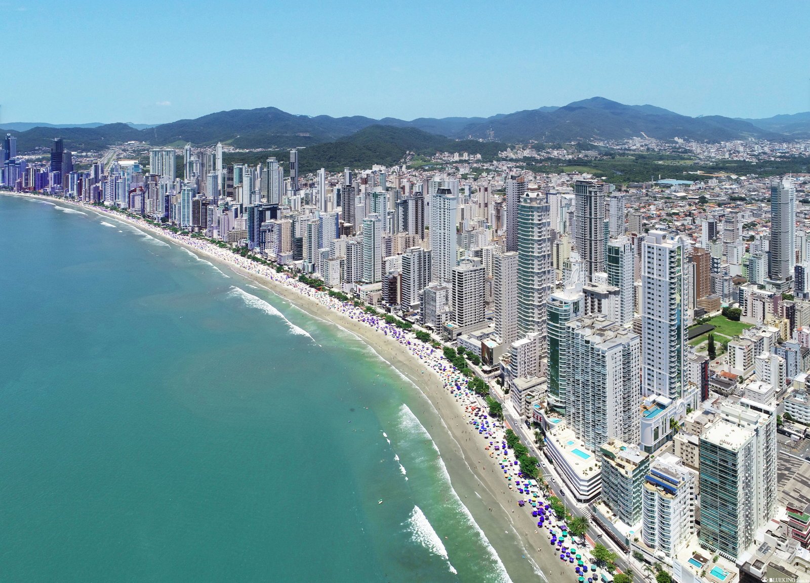 Apartamento La Belle Tour Residence Itapema (SC) – AG SANTÉ & ROSECON