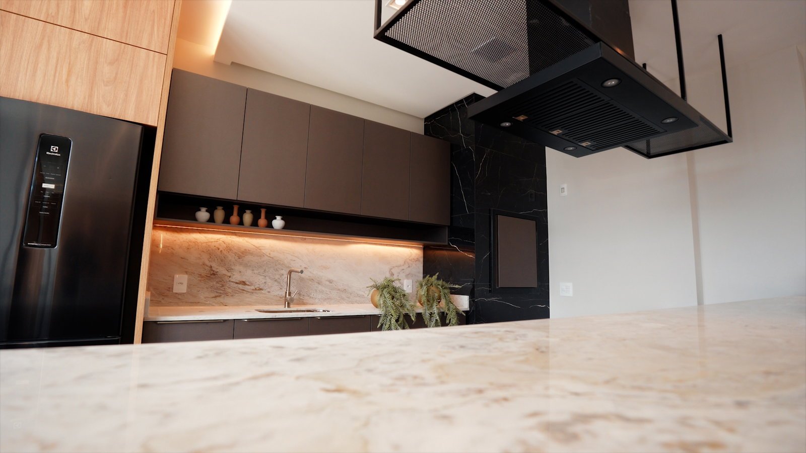 Apartamento L’Aquamarine Residence Itajaí (SC) – AIKON