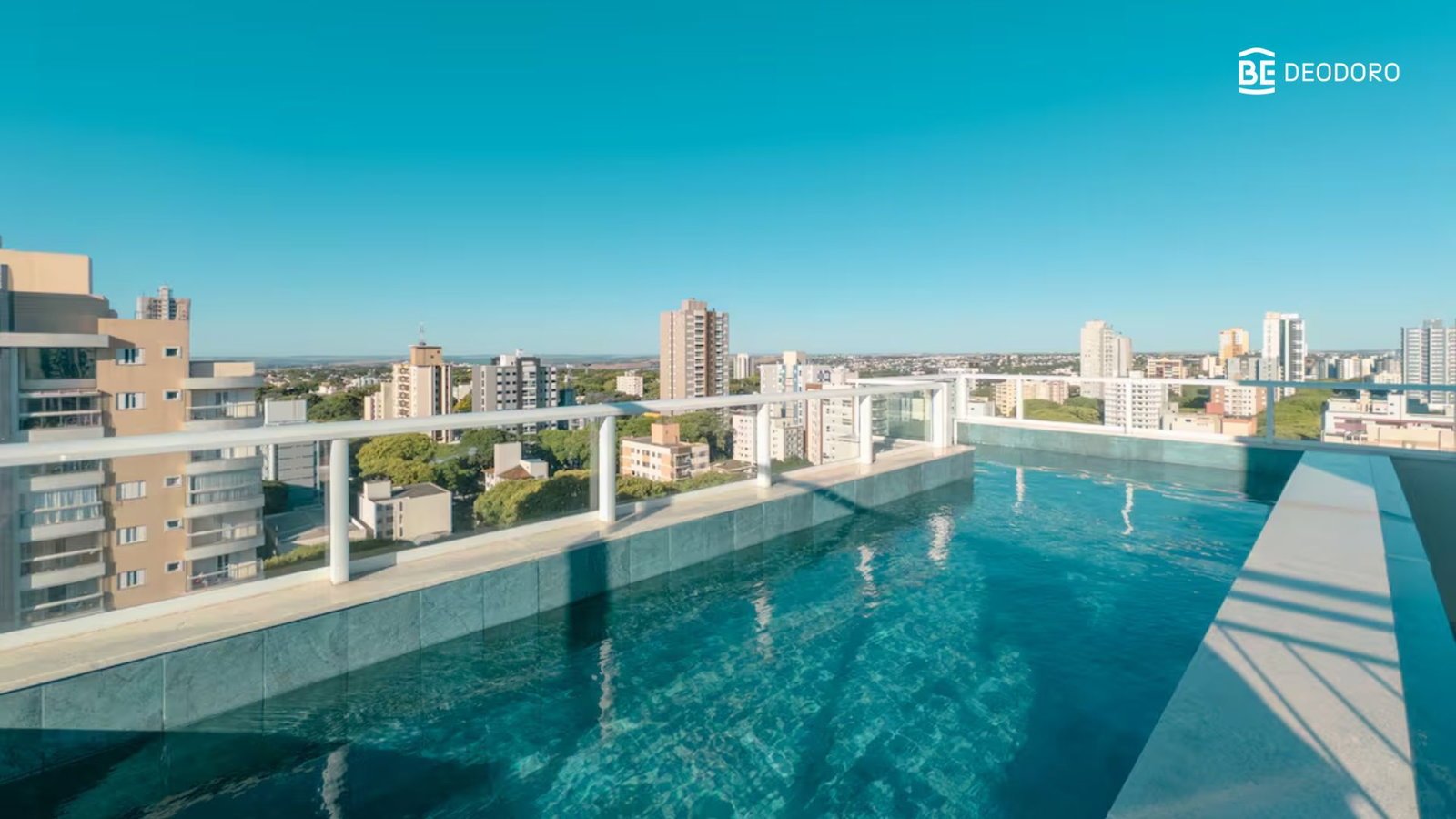 Apartamento Deodoro Maringá (PR) – BE
