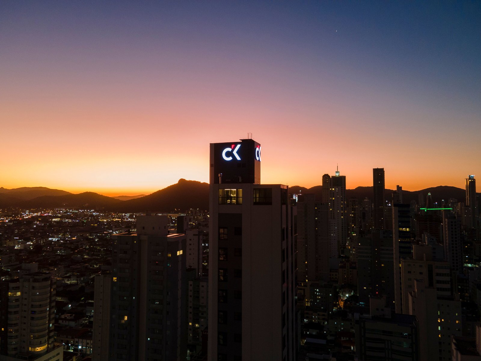 Apartamento RoofTop Residence Itajaí (SC) – CK