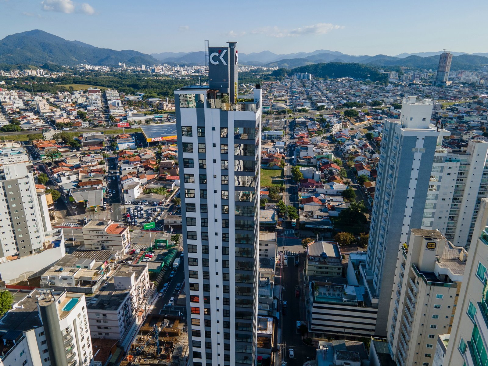 Apartamento RoofTop Residence Itajaí (SC) – CK