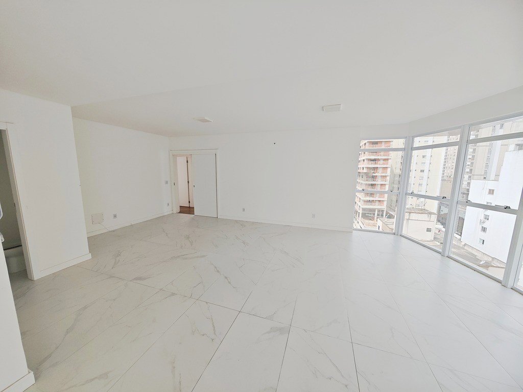 Apartamento Unique Tower Balneário Camboriú (SC) – ESTRUCON