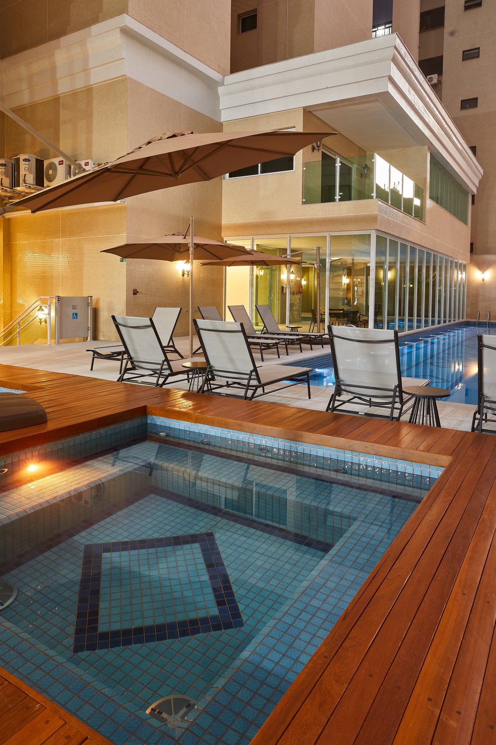 Apartamento Magnifique Residence Maringá (PR) – MARLUC