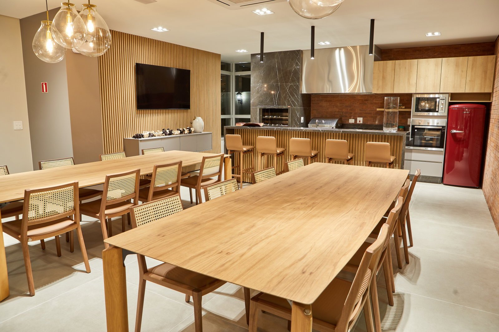 Apartamento Magnifique Residence Maringá (PR) – MARLUC