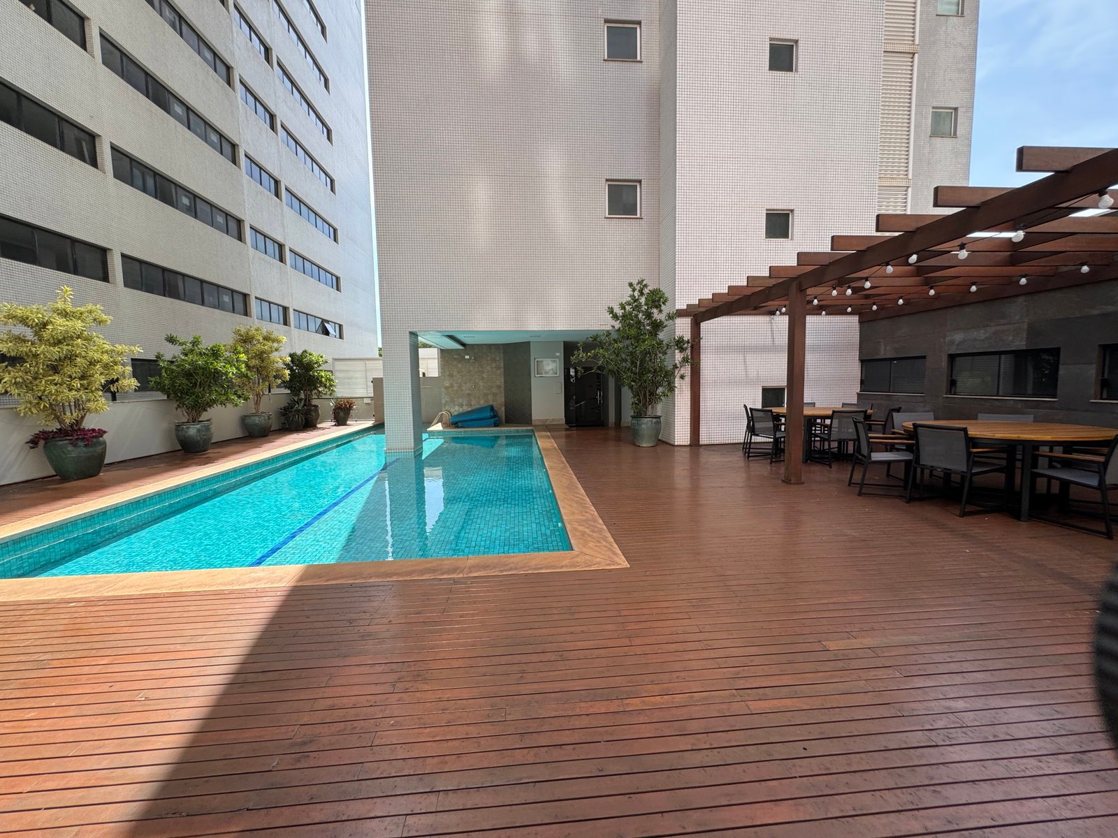 trb-ducale-Piscina-01 Apartamento Palazzo Ducale Maringá (PR) – TRB