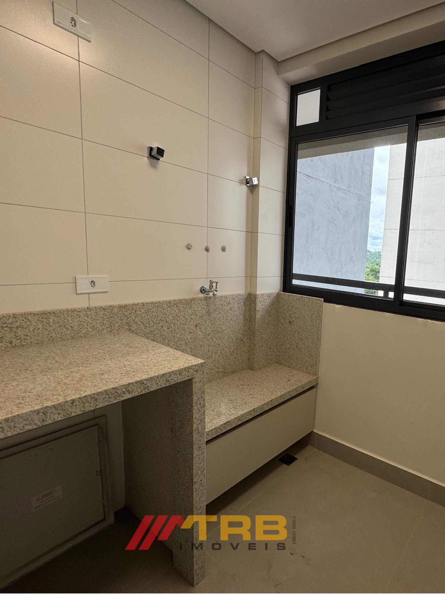 Apartamento no Milenium Itororó em Maringá (PR) | TRB