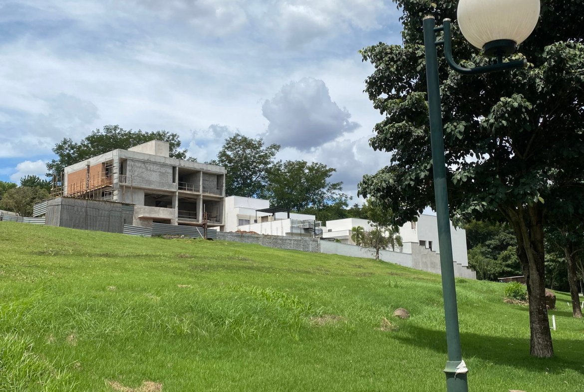 Terreno no Condomínio Recanto da Serra Maringá (PR) – TRB