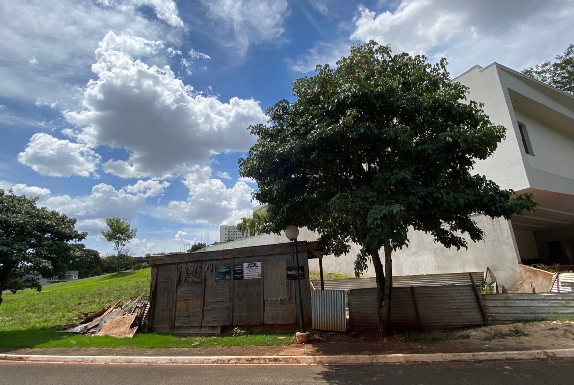 Terreno no Condomínio Recanto da Serra Maringá (PR) – TRB