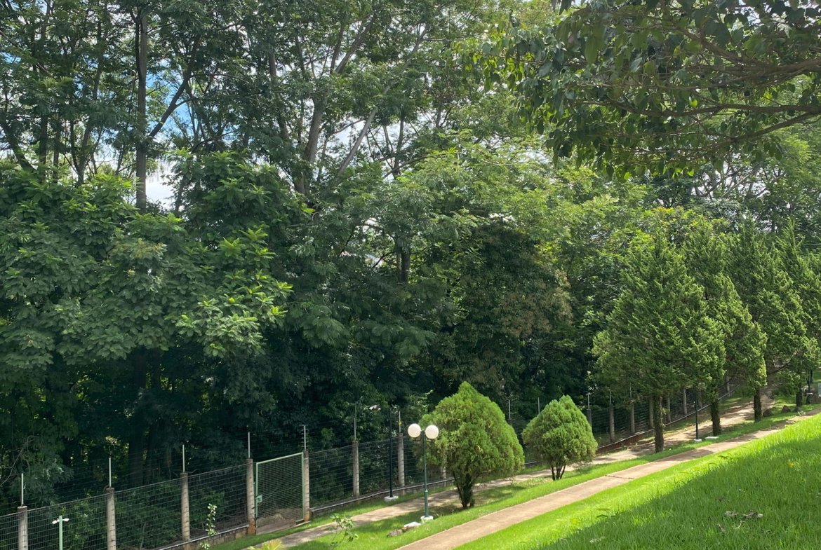Terreno no Condomínio Recanto da Serra Maringá (PR) – TRB