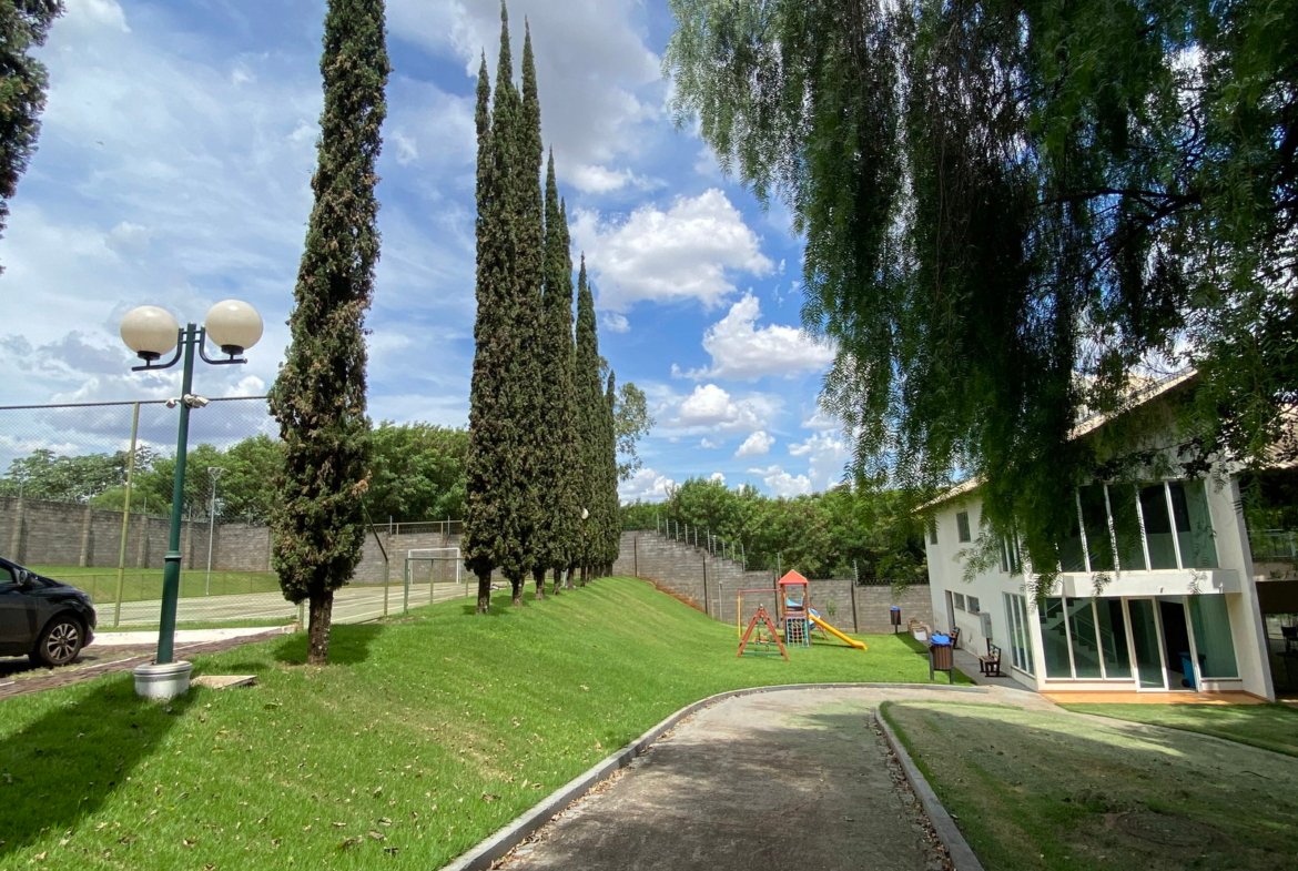 Terreno no Condomínio Recanto da Serra Maringá (PR) – TRB