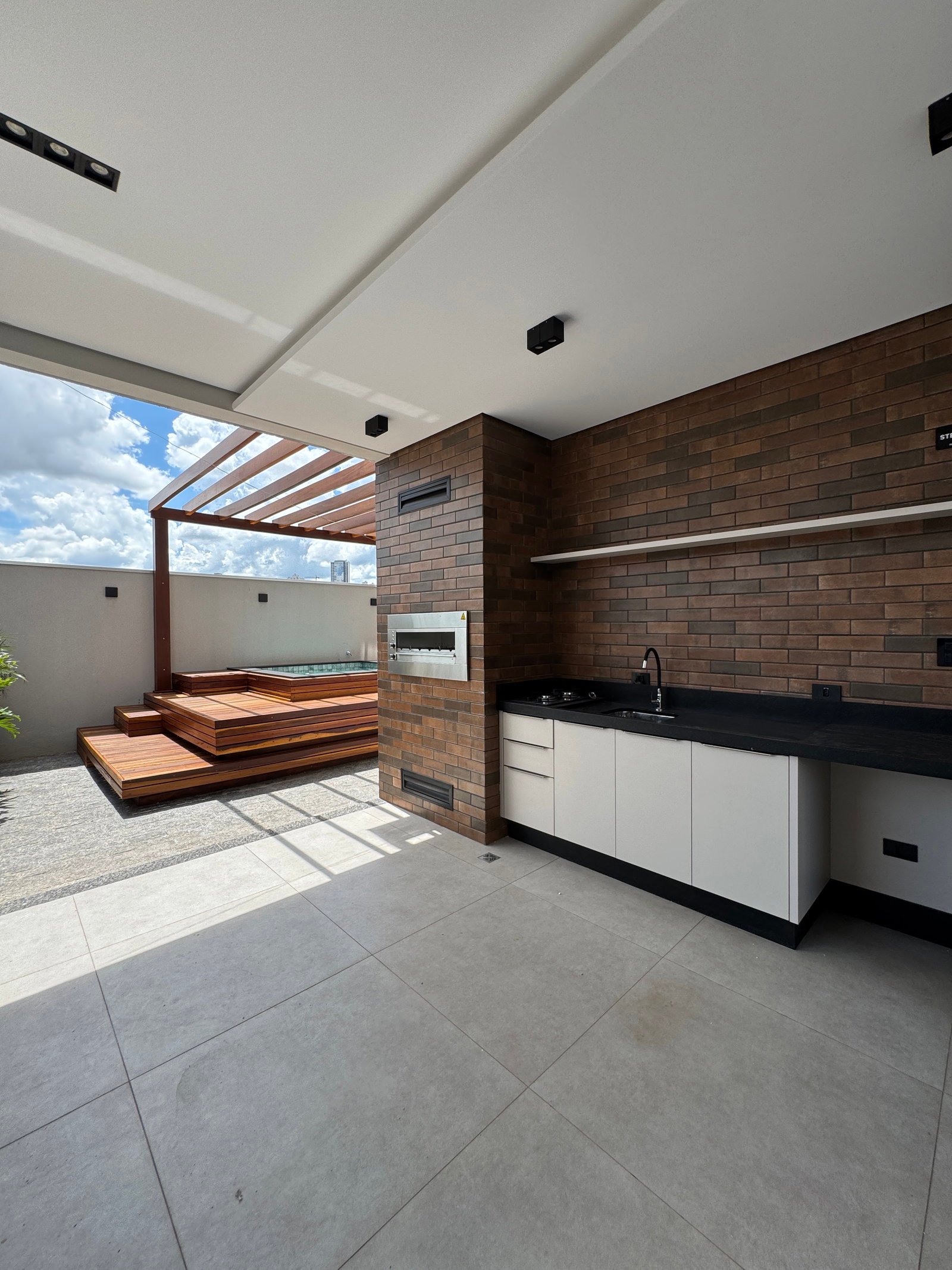 Apartamento Rio Tejo Residencial Maringá (PR) – TRB