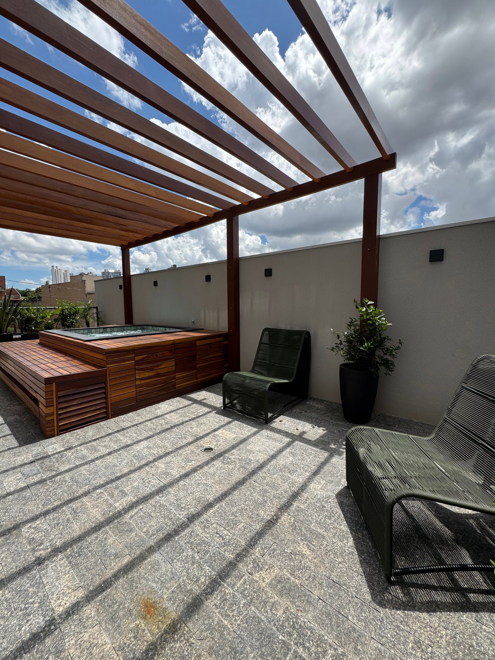 Apartamento Rio Tejo Residencial Maringá (PR) – TRB