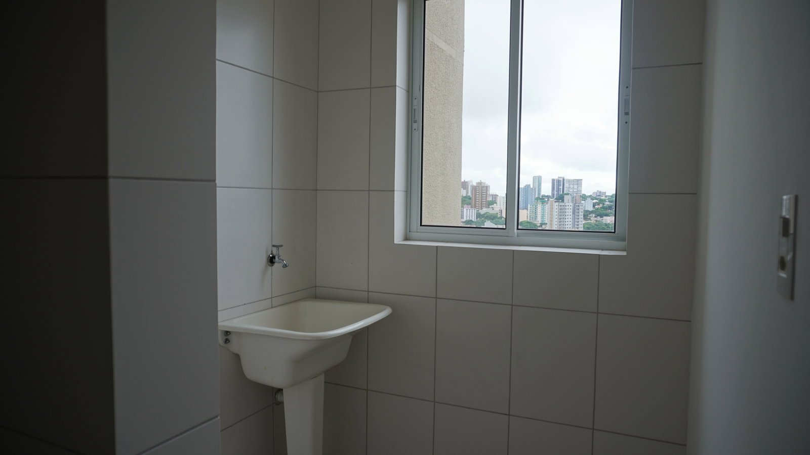 Apartamento RougeT Village Residencial Maringá (PR) – WEGG