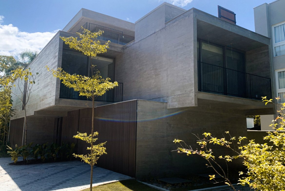 Casa no Condomínio AYA em Balneário Camboriú (SC) | AYA