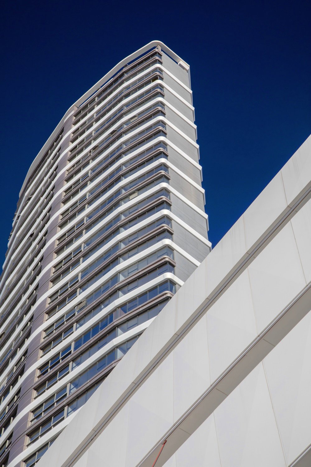 Apartamento no Pharos Residence em Balneário Camboriú (SC) | CECHINEL