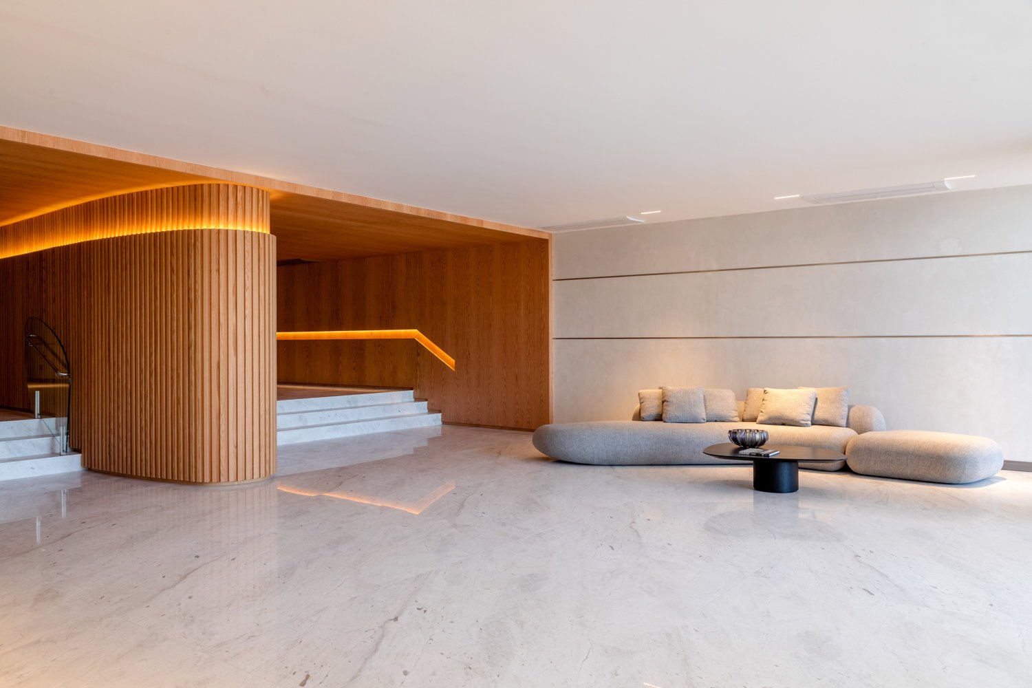 Apartamento no Pharos Residence em Balneário Camboriú (SC) | CECHINEL