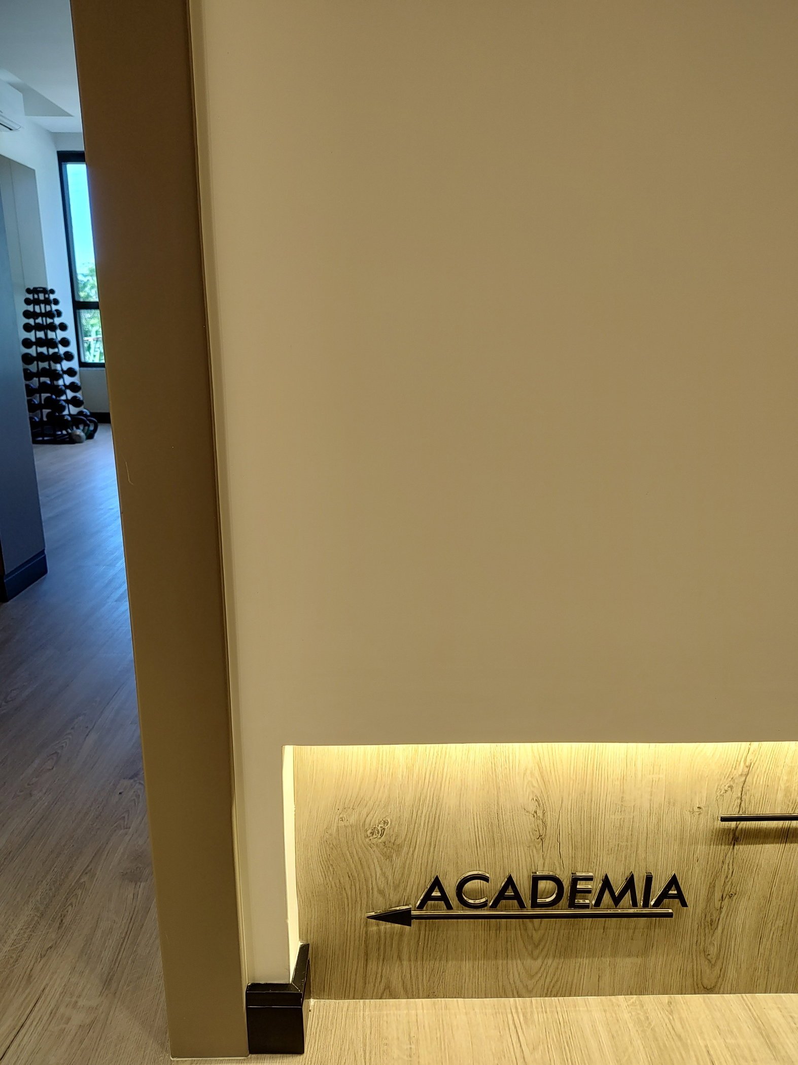 clh-plaza-viena-academia-01 Apartamento no Plaza Viena Residence em Balneário Camboriú (SC) | CLH