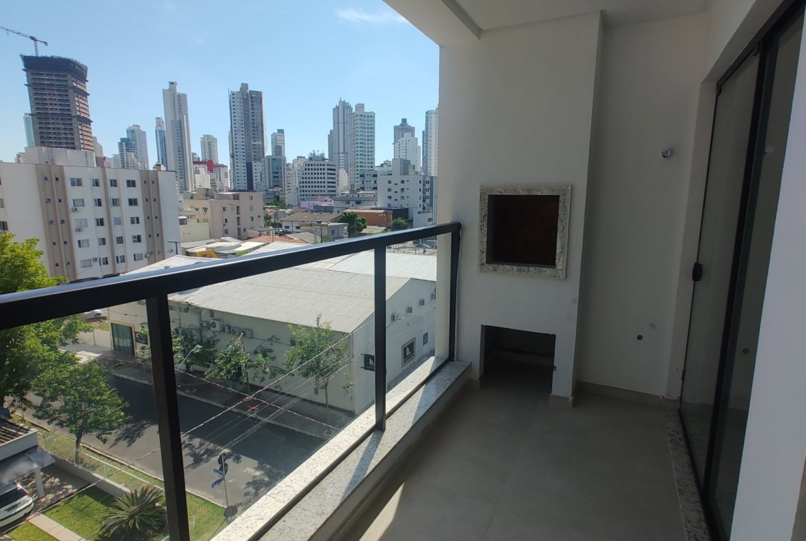 Apartamento no Plaza Viena Residence em Balneário Camboriú (SC) | CLH