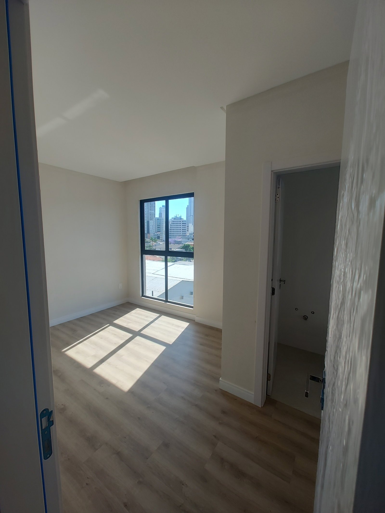 clh-plaza-viena-apto-501-06 Apartamento no Plaza Viena Residence em Balneário Camboriú (SC) | CLH