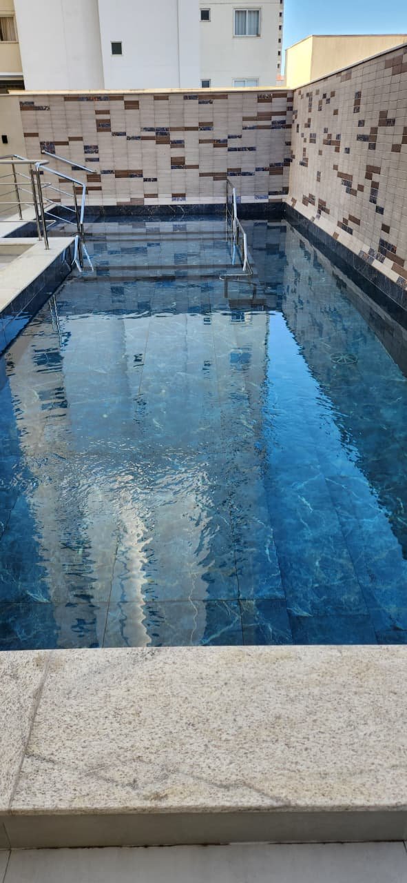 cln-porto-tawny-piscina-01 Apartamento no Porto Tawny Residence em Balneário Camboriú (SC) | CLN