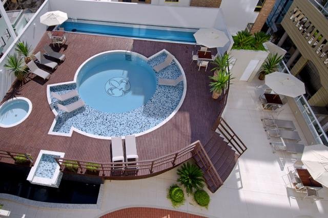 Apartamento Lorena Cristina Balneário Camboriú (SC) – GOMES JÚNIOR