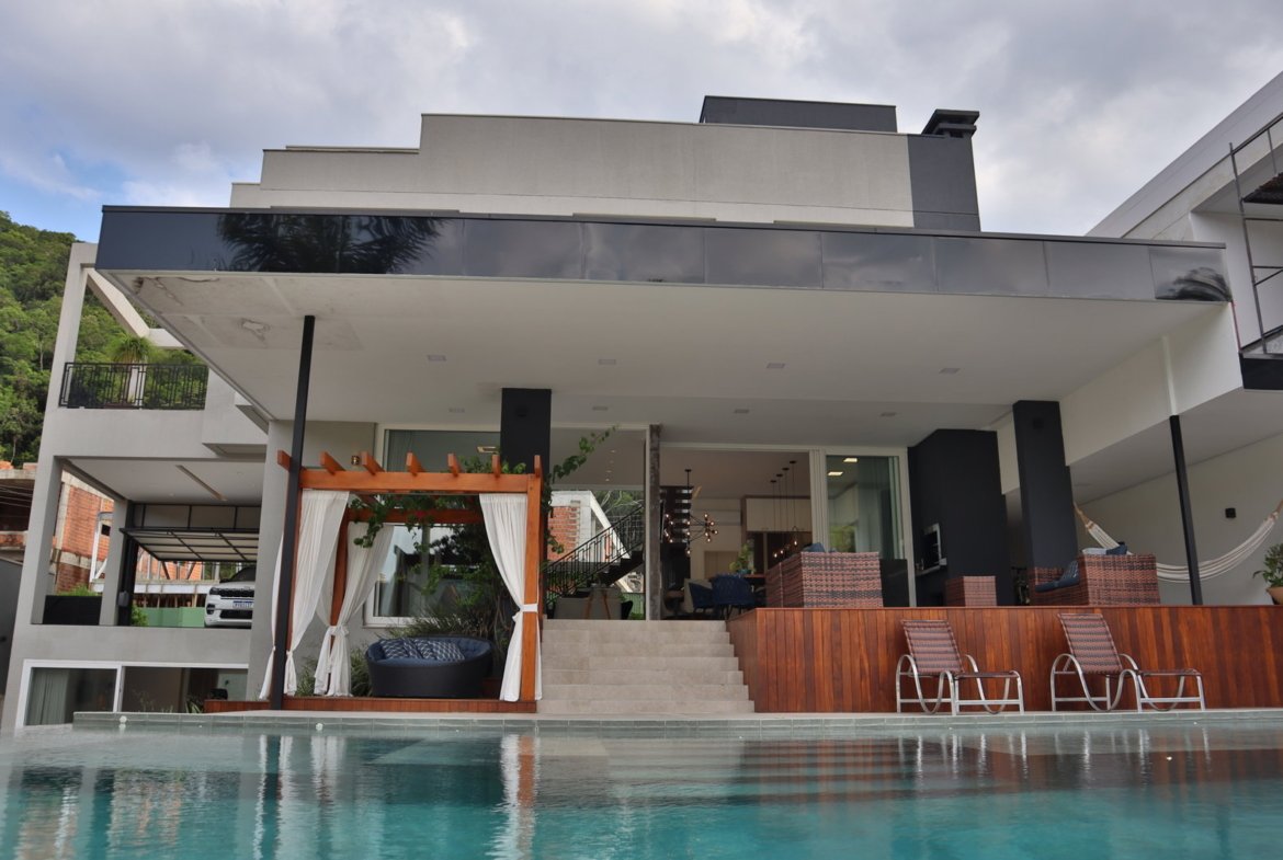 Casa 150 no House Haras em Balneário Camboriú (SC) | FAST