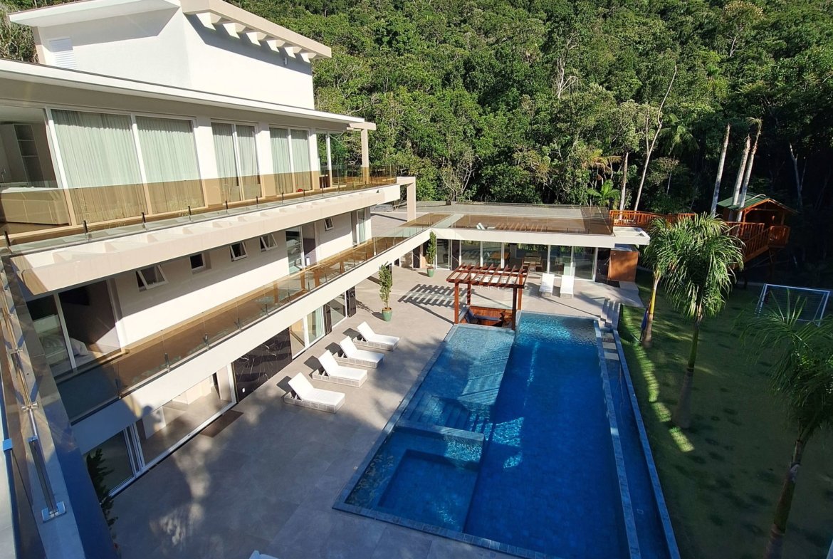Casa 153 no House Haras em Balneário Camboriú (SC) | FAST