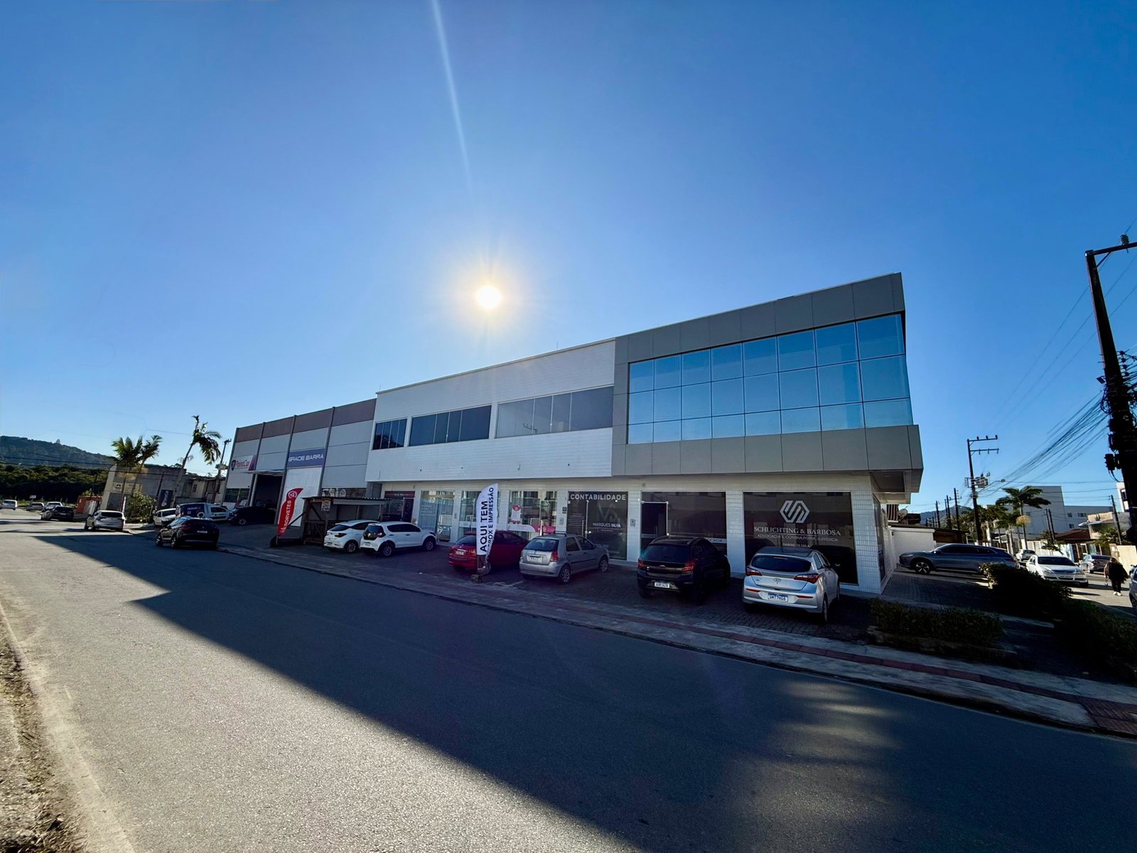Sala Comercial no Centro Comercial JMP em Camboriú (SC) | JMP