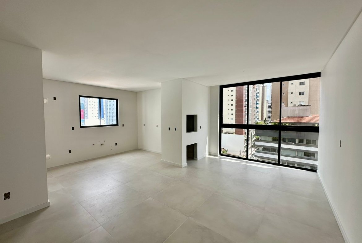 Apartamento no Farol de Valença em Balneário Camboriú (SC) | JMP