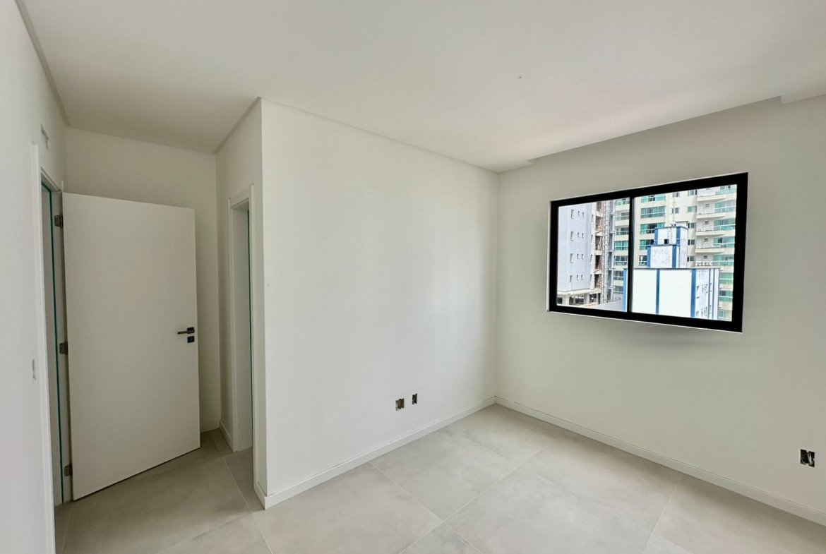 Apartamento no Farol de Valença em Balneário Camboriú (SC) | JMP