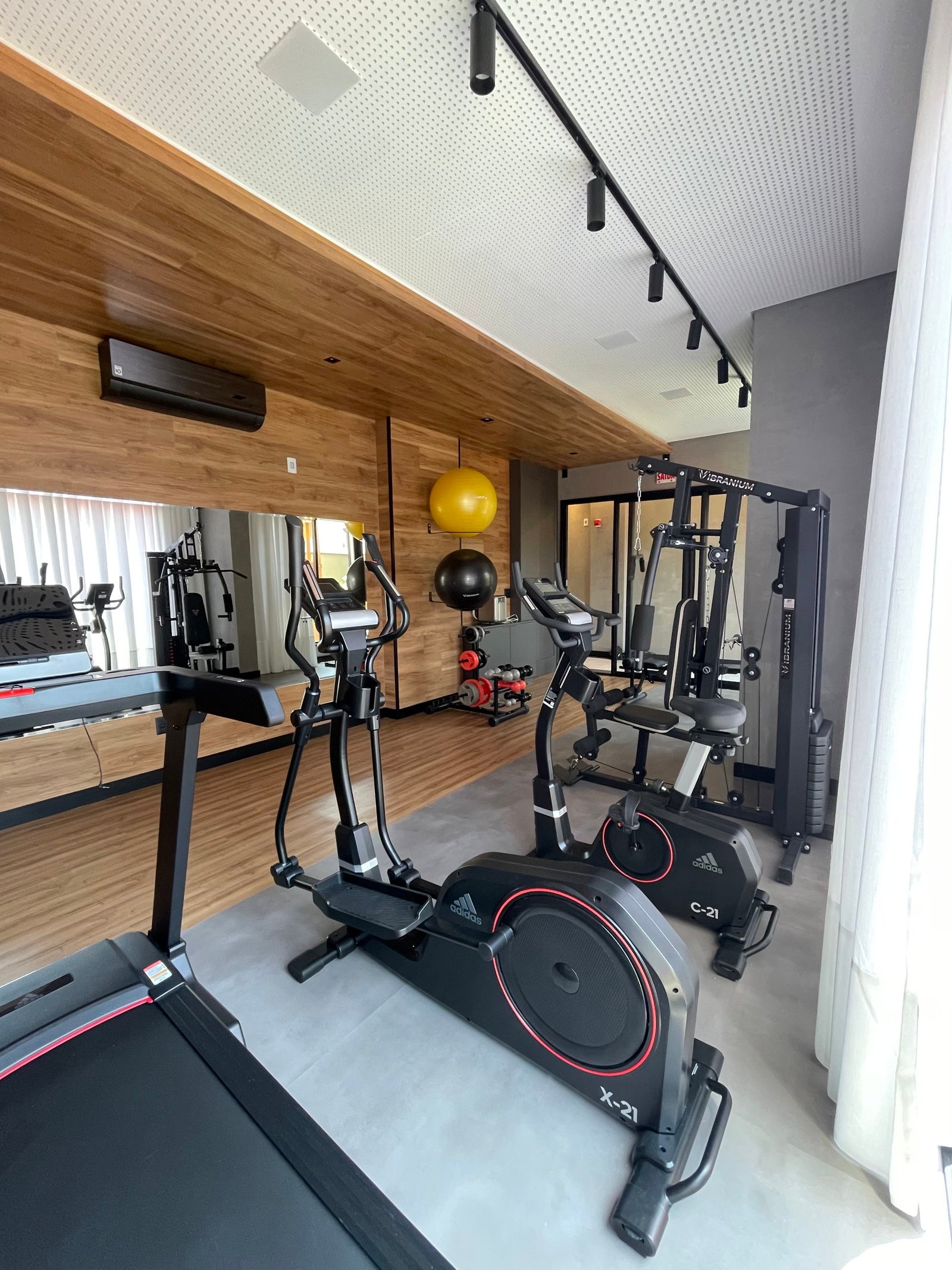 kah-canvas-planta-academia-01 Apartamento Canvas Residence Itapema (SC) – ZAH