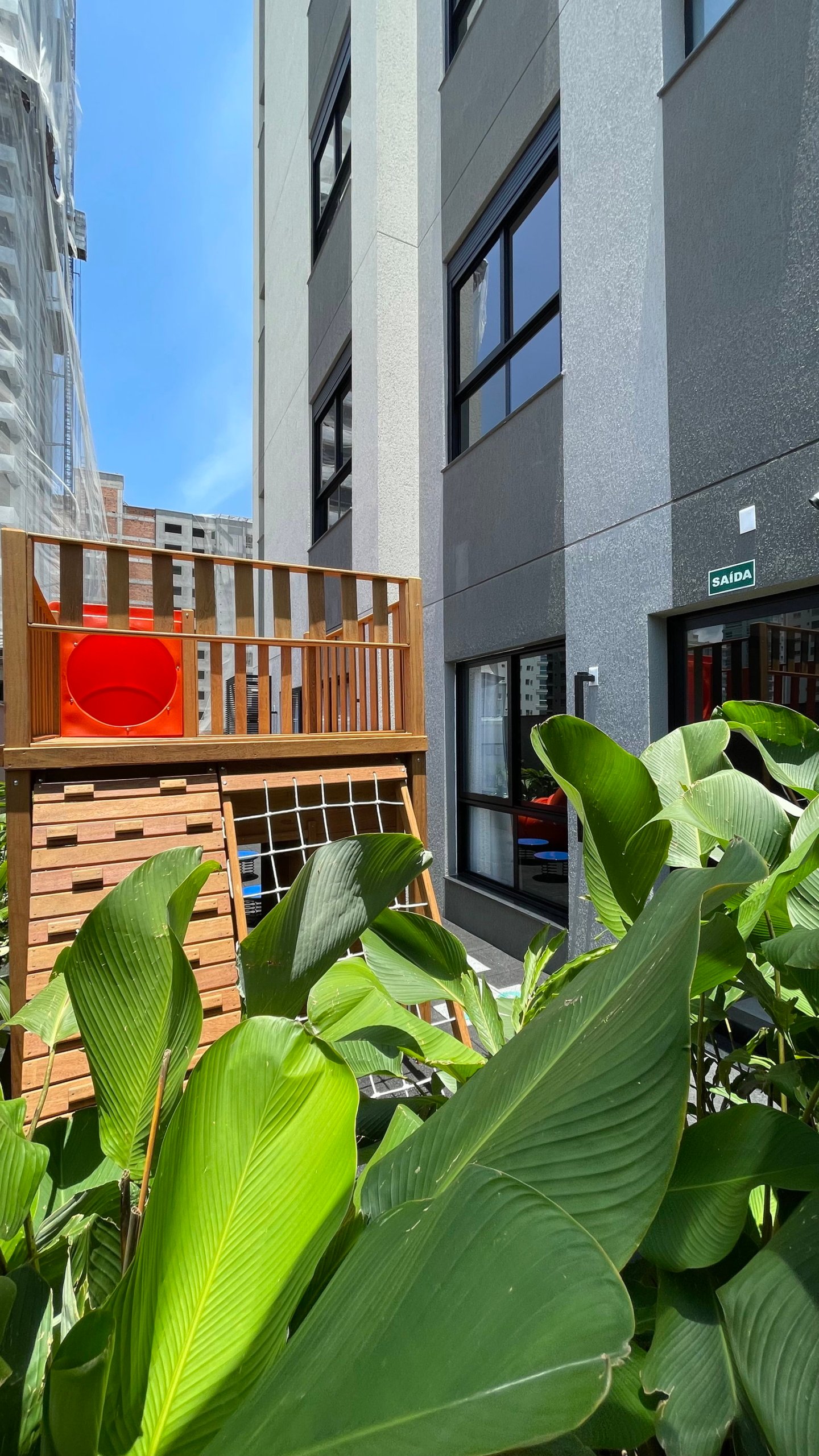 kah-canvas-playground-03 Apartamento Canvas Residence Itapema (SC) – ZAH