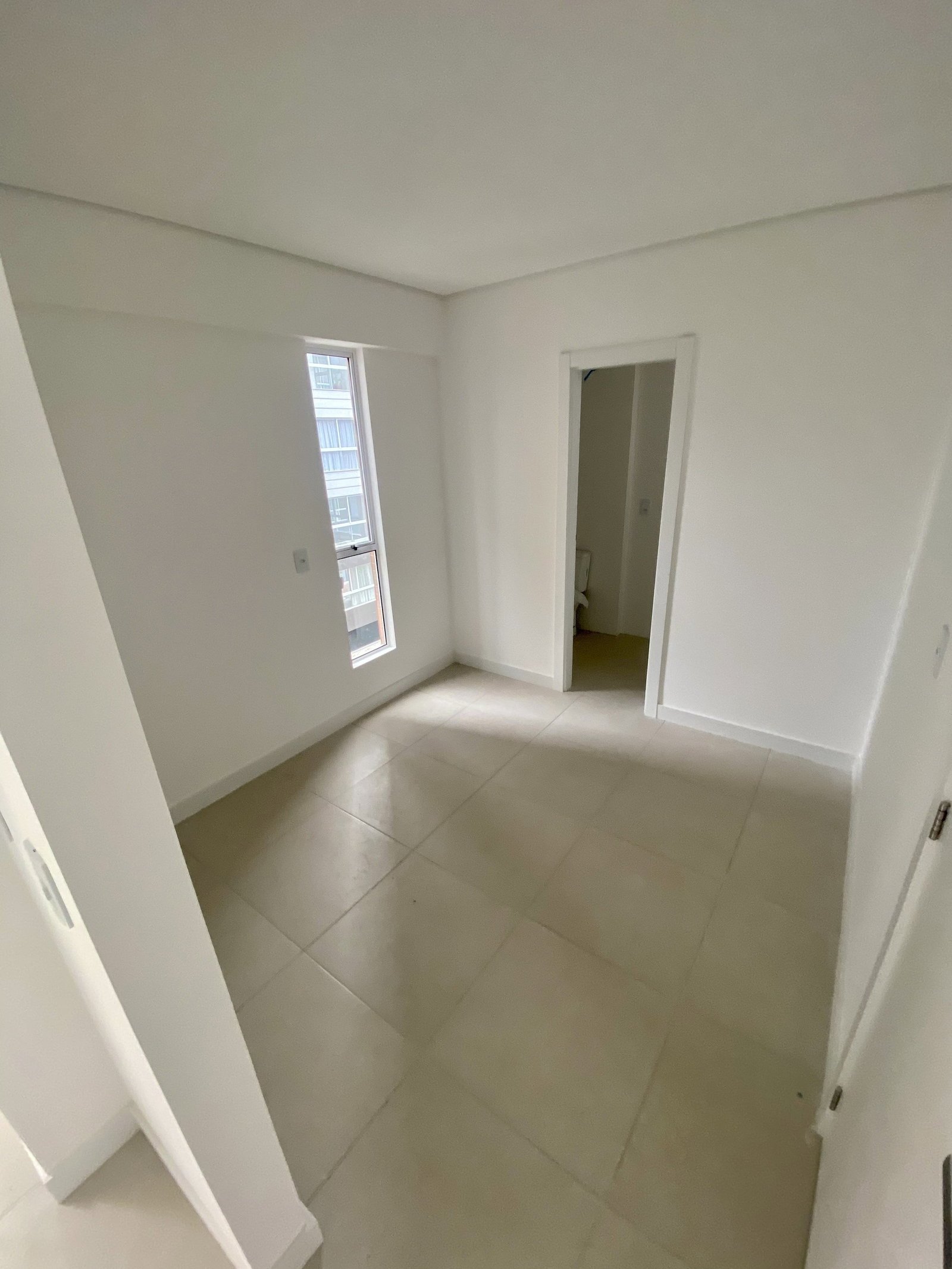 leal-kotor-apto-401-suite-05 Apartamento no Kotor Residence em Balneário Camboriú (SC) | LEAL