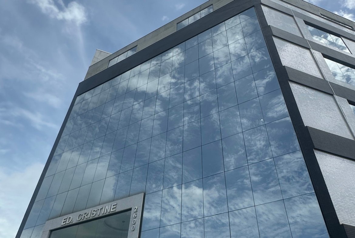 Sala Comercial no Edifício Cristine em Itajaí (SC) | LEÃO