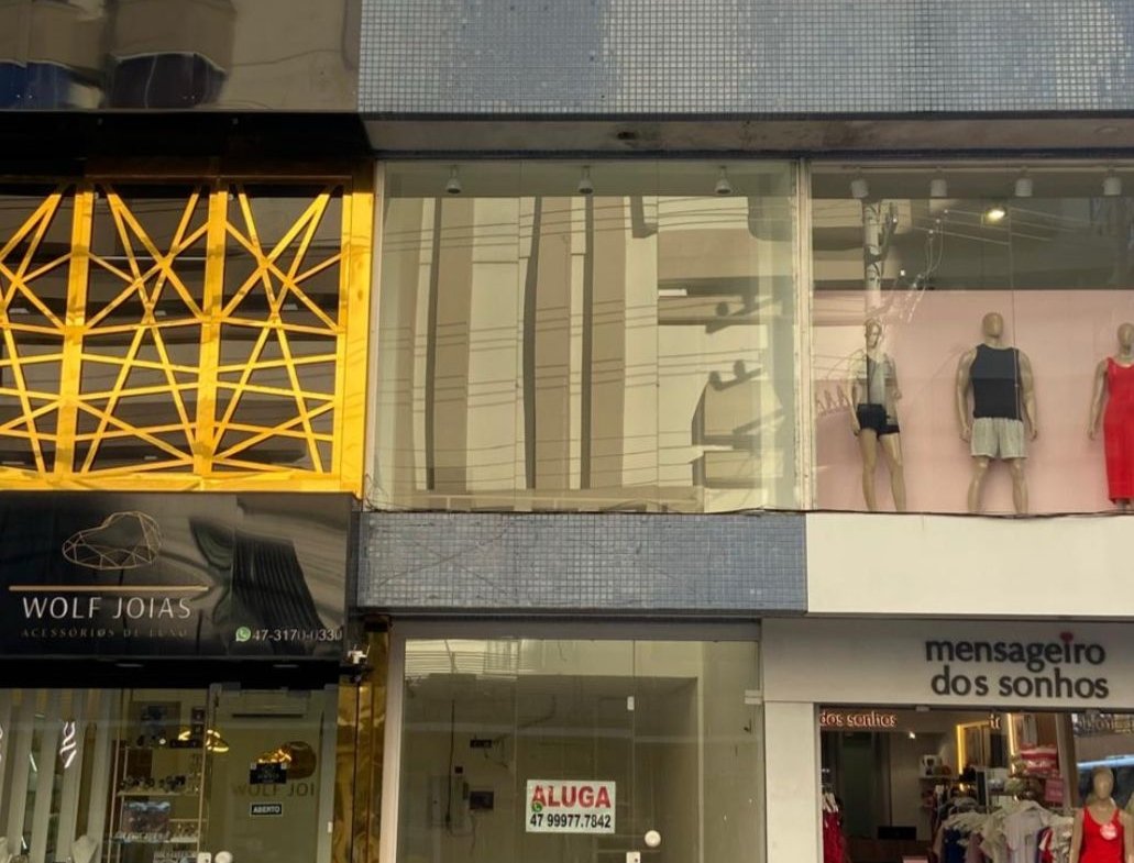 Sala Comercial no Edifício Brasil 1500 em Balneário Camboriú (SC) | LEÃO