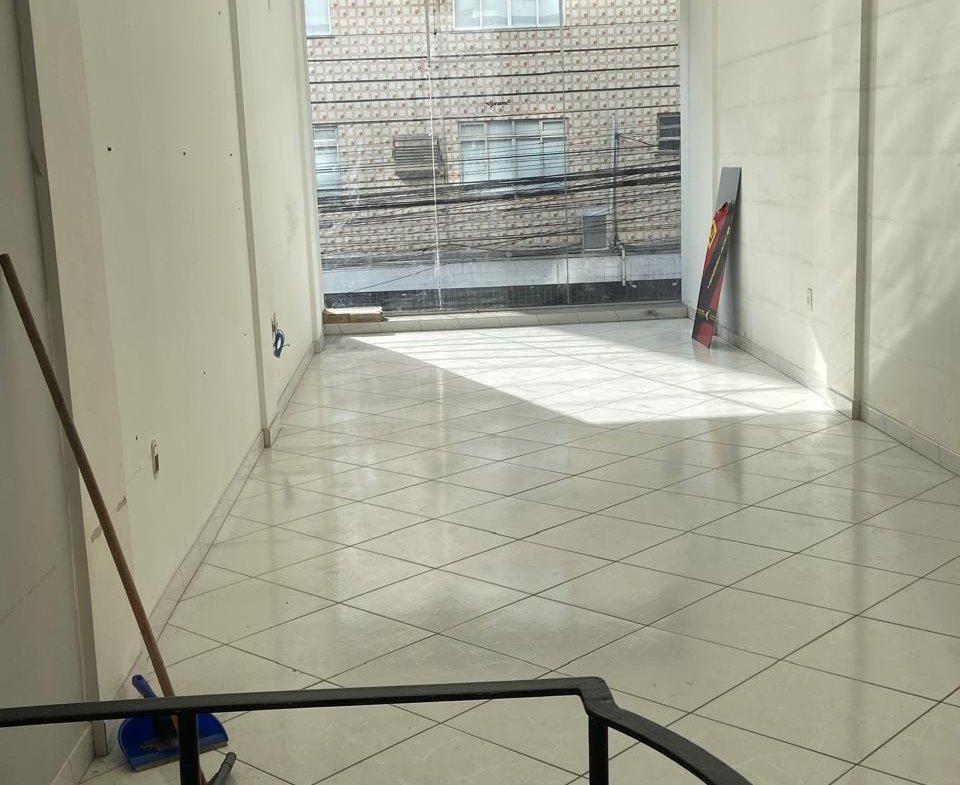 Sala Comercial no Edifício Brasil 1500 em Balneário Camboriú (SC) | LEÃO