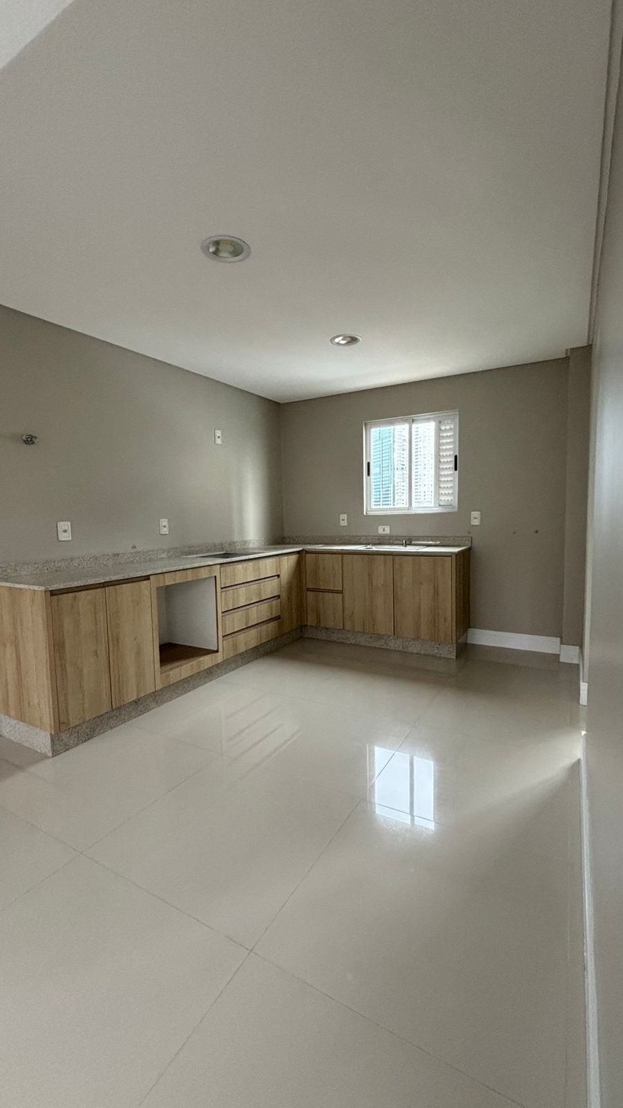 Apartamento no Mendelssohn Residence em Balneário Camboriú (SC) | LOMBARDA