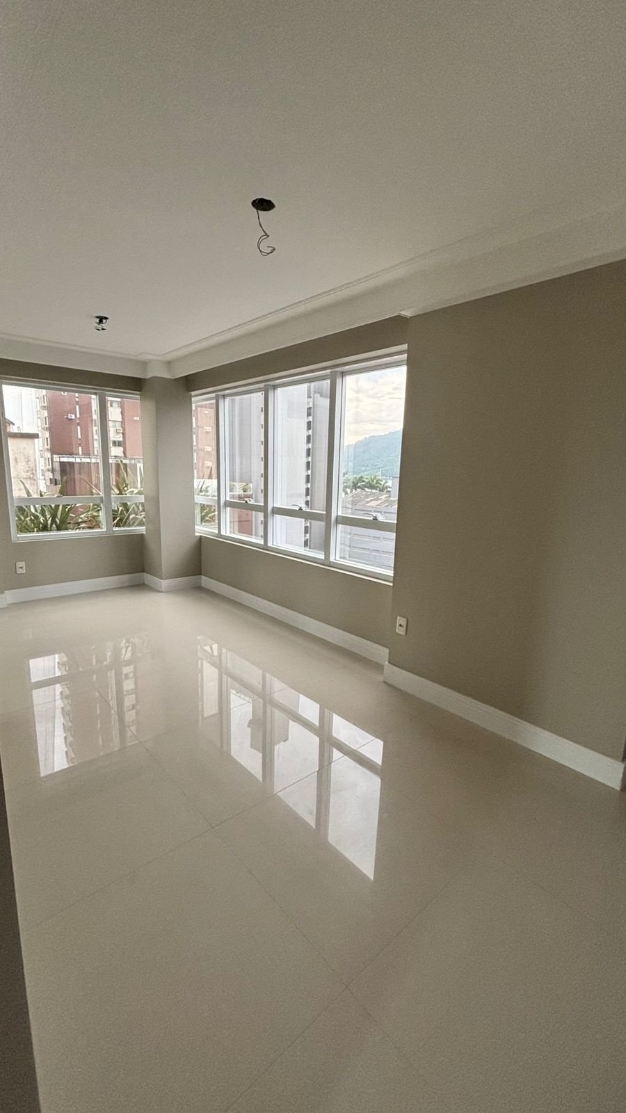 Apartamento no Mendelssohn Residence em Balneário Camboriú (SC) | LOMBARDA