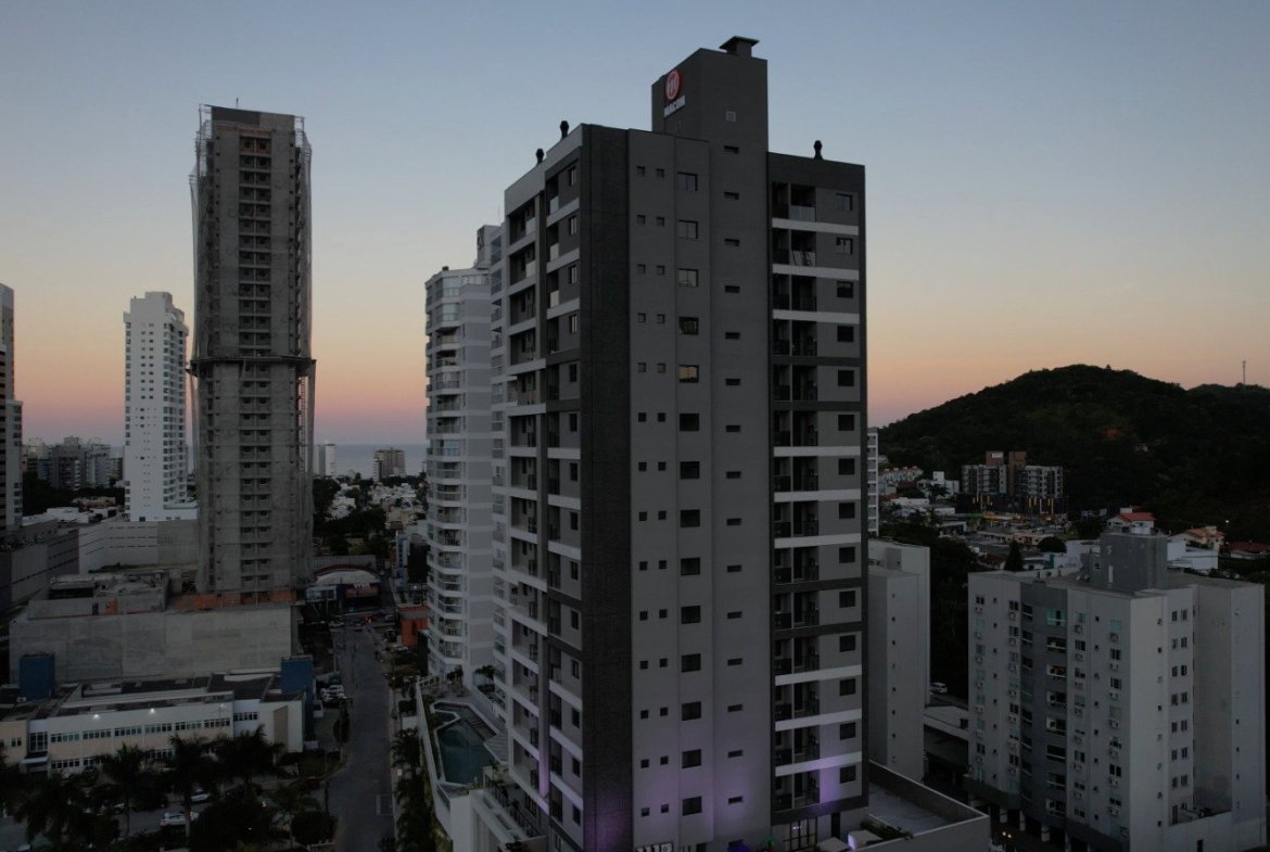 Apartamento no Manu Bay Residence em Itajaí Camboriú (SC) | MACON