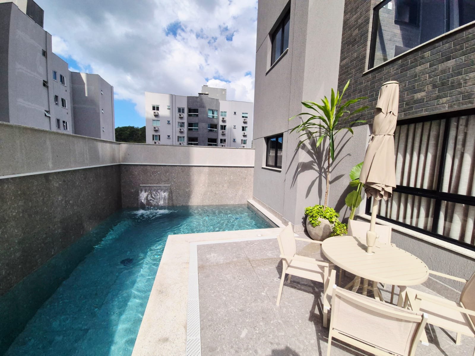 Apartamento no Manu Bay Residence em Itajaí Camboriú (SC) | MACON
