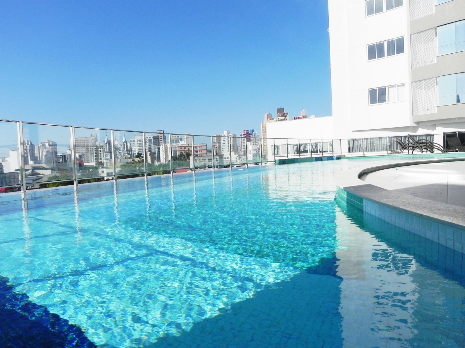 Apartamento no Jardim das Águas Residence em Itajaí (SC) | MENDES SIBARA