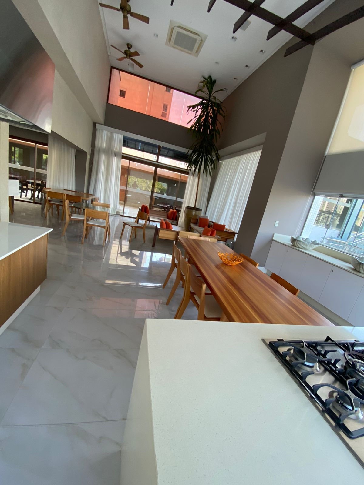 mendes-sibara-marina-beach-salao-festas-10 Apartamento no Marina Beach Towers em Balneário Camboriú (SC) | MENDES SIBARA