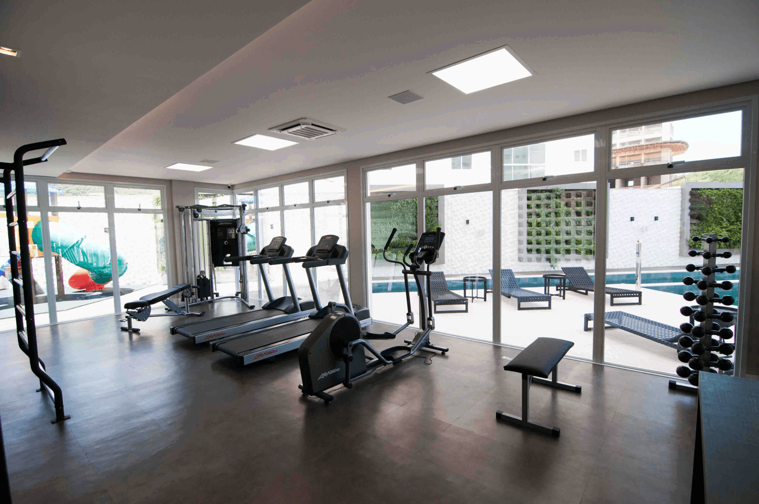 mg3-via-marina-academia-01 Apartamento no Via Marina Residence em Balneário Camboriú (SC) | MG3