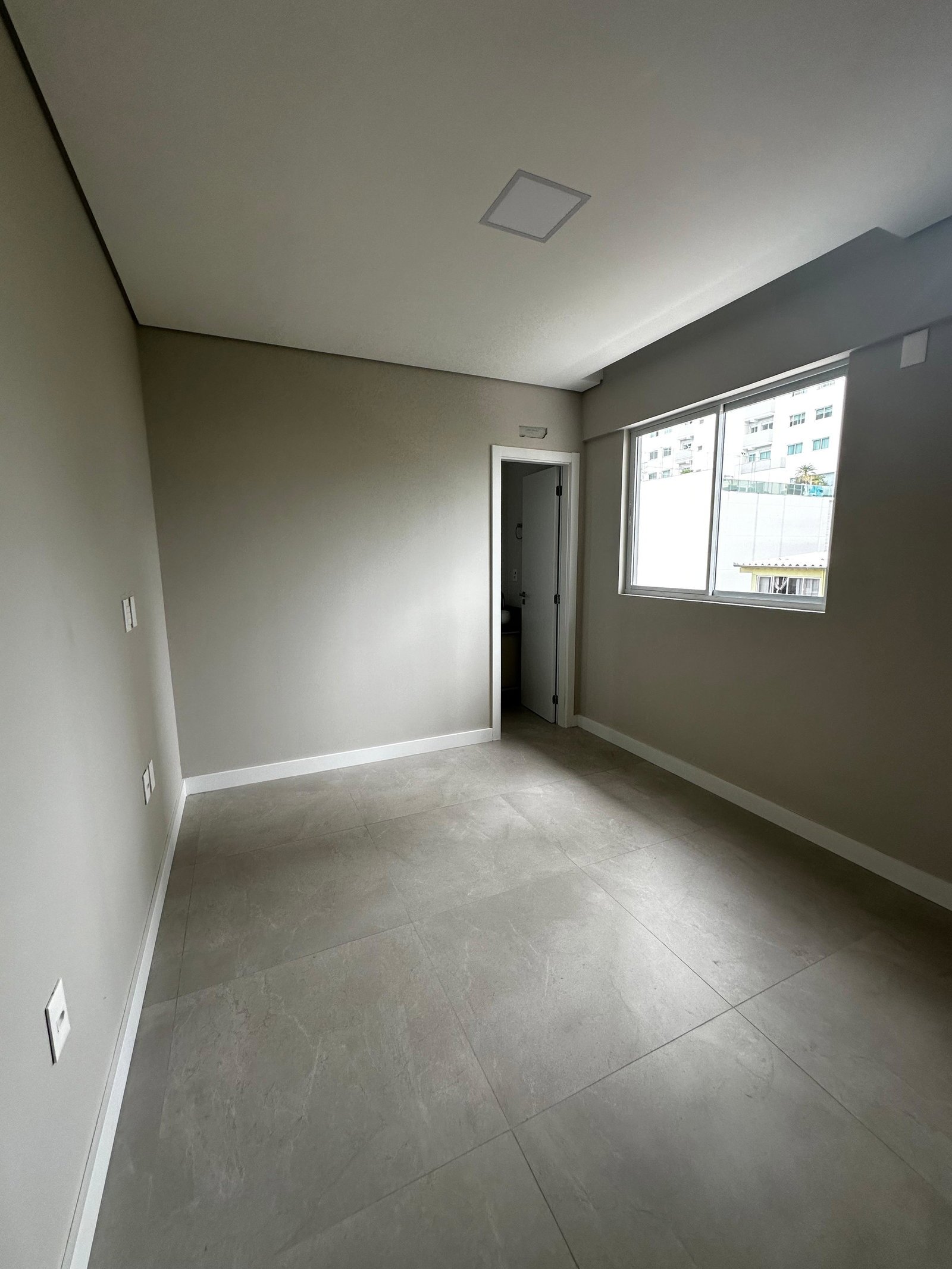 Apartamento Granada Residencial em Balneário Camboriú (SC) | OMS
