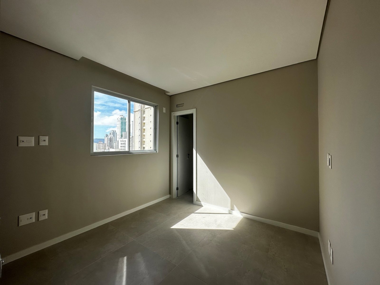 Apartamento Granada Residencial em Balneário Camboriú (SC) | OMS