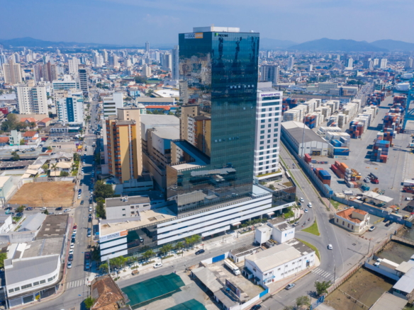 Sala Comercial Absolute Business & Hotel em Itajaí (SC) | PROCAVE