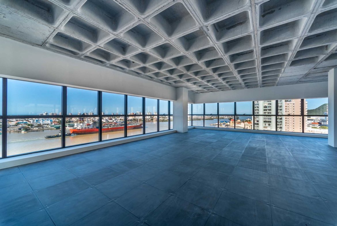 Sala Comercial Absolute Business & Hotel em Itajaí (SC) | PROCAVE